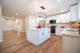 2689 Abington Rd, Columbus, OH 43231 - Photo 15