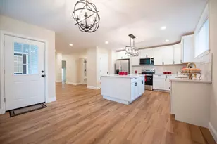 2689 Abington Rd, Columbus, OH 43231 - Photo 15