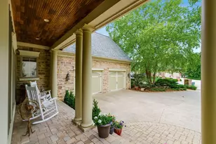 5692 Juliana Pl, Columbus, OH 43235 - Photo 9