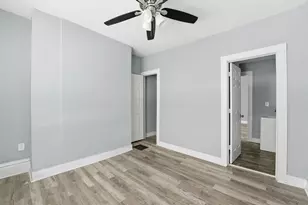 346 S Wheatland Ave, Columbus, OH 43204 - Photo 9