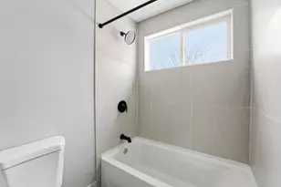 346 S Wheatland Ave, Columbus, OH 43204 - Photo 31