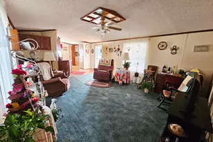 678 Robinson Road SE, Washington Court House, OH 43160 - Photo 15