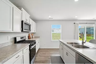 530 Hemingway Avenue, Lithopolis, OH 43136 - Photo 21