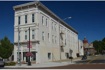 4 W Main Street, Logan, OH 43138 - Photo 1