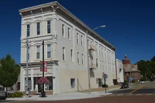 4 W Main St, Logan, OH 43138 - Photo 1