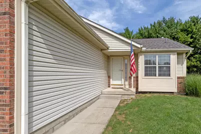 4666 Burkeshire Drive, Columbus, OH 43232 - Photo 3