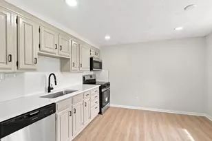 3792 Ardath Rd, Columbus, OH 43228 - Photo 15