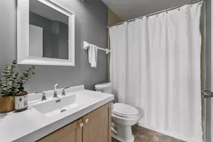 3852 Sandstone Cir, Powell, OH 43065 - Photo 29