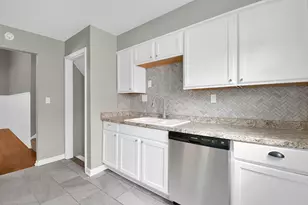 1609 Courtright Rd, Columbus, OH 43227 - Photo 9
