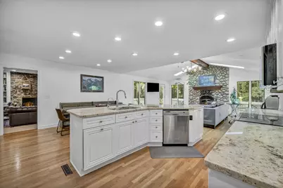 5101 Hawthorne Valley Drive, Westerville, OH 43082 - Photo 25