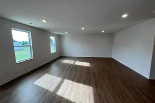 333 Kendall St, Bellefontaine, OH 43311 - Photo 11