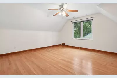 296 E Beaumont Road, Columbus, OH 43214 - Photo 15