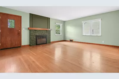 296 E Beaumont Road, Columbus, OH 43214 - Photo 7