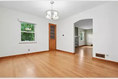 296 E Beaumont Road, Columbus, OH 43214 - Photo 13
