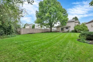 4063 Brook Run Dr, Columbus, OH 43204 - Photo 45