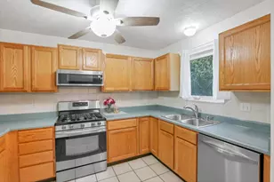 4063 Brook Run Dr, Columbus, OH 43204 - Photo 13