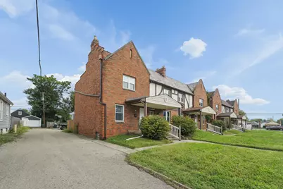 1652 E Sycamore Street, Columbus, OH 43206 - Photo 1