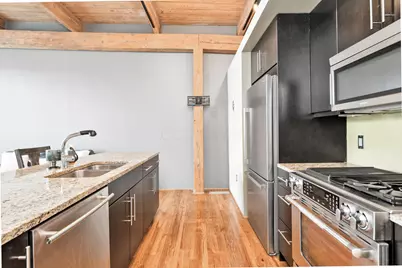 448 W Nationwide Boulevard #404, Columbus, OH 43215 - Photo 9