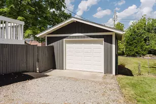 68 Chase Rd, Columbus, OH 43214 - Photo 39