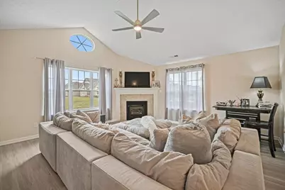 106 Narragansett Drive, Buckeye Lake, OH 43008 - Photo 11