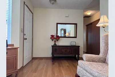 1610 Sapphire Drive, Grove City, OH 43123 - Photo 5