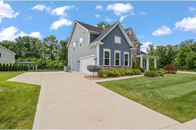 8310 Woodland Creek Court, Blacklick, OH 43004 - Photo 3