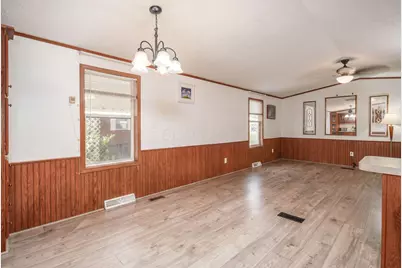 985 Scarlett Lane, Obetz, OH 43207 - Photo 15