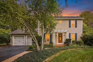 3824 Aqueduct Ct, Columbus, OH 43221 - Photo 1