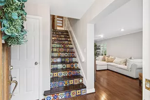 3824 Aqueduct Ct, Columbus, OH 43221 - Photo 3
