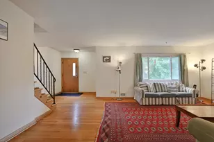 714 Island Ct, Columbus, OH 43214 - Photo 5