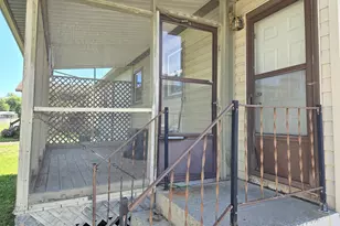 719 Roanoke St, Crestline, OH 44827 - Photo 5