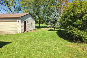 719 Roanoke St, Crestline, OH 44827 - Photo 7