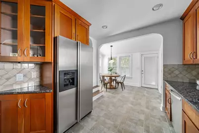 179 N Cassingham Road, Columbus, OH 43209 - Photo 21