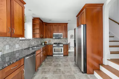 179 N Cassingham Road, Columbus, OH 43209 - Photo 23