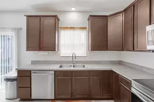 5391 Coble Park Dr, Canal Winchester, OH 43110 - Photo 13