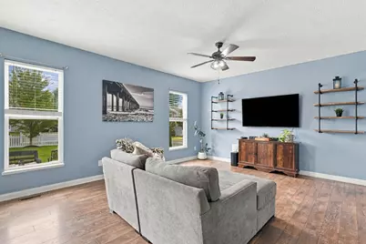 6377 Hoffman Trace Drive, Columbus, OH 43213 - Photo 25