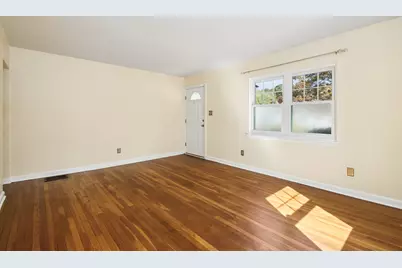 565 Northridge Road, Columbus, OH 43214 - Photo 5