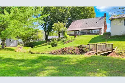 19460 State Route 180, Laurelville, OH 43135 - Photo 13