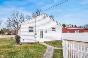 1907 Sale Rd, Columbus, OH 43224 - Photo 27
