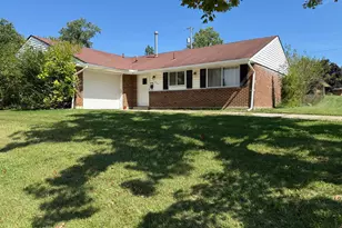 1590 Stouder Dr, Reynoldsburg, OH 43068 - Photo 1