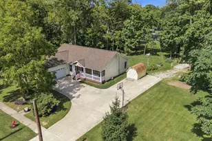 210 Nichols St, Cardington, OH 43315 - Photo 5