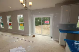 329 Merion Dr, Commercial Point, OH 43116 - Photo 5