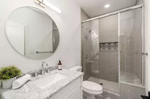 245 E Redbud Alley, Columbus, OH 43206 - Photo 17