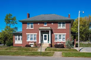 3840 N High St, Columbus, OH 43214 - Photo 1