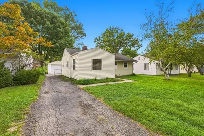 1074 S Hampton Road, Columbus, OH 43227 - Photo 3