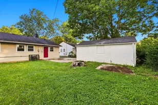 1074 S Hampton Rd, Columbus, OH 43227 - Photo 15