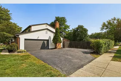 1701 Moreland Drive, Columbus, OH 43220 - Photo 47