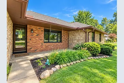 45 Pine Village Drive, Granville, OH 43023 - Photo 5