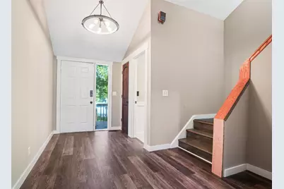 6 Sussex Drive, Athens, OH 45701 - Photo 5