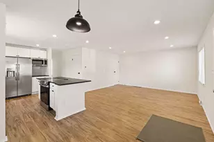 1455 E Deshler Ave E, Columbus, OH 43206 - Photo 9